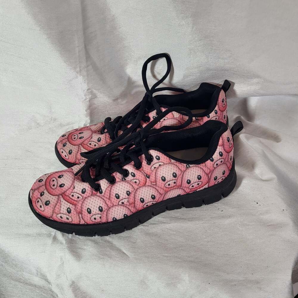 Cute Pink Pig Pattern Print Black Running Shoes